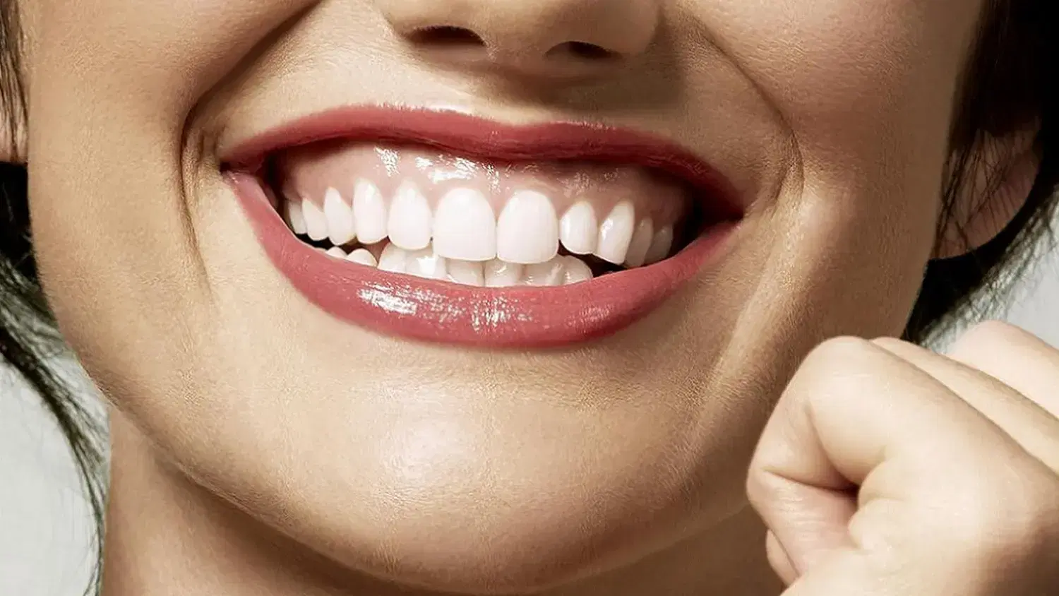 Celebrities With Gummy Smile